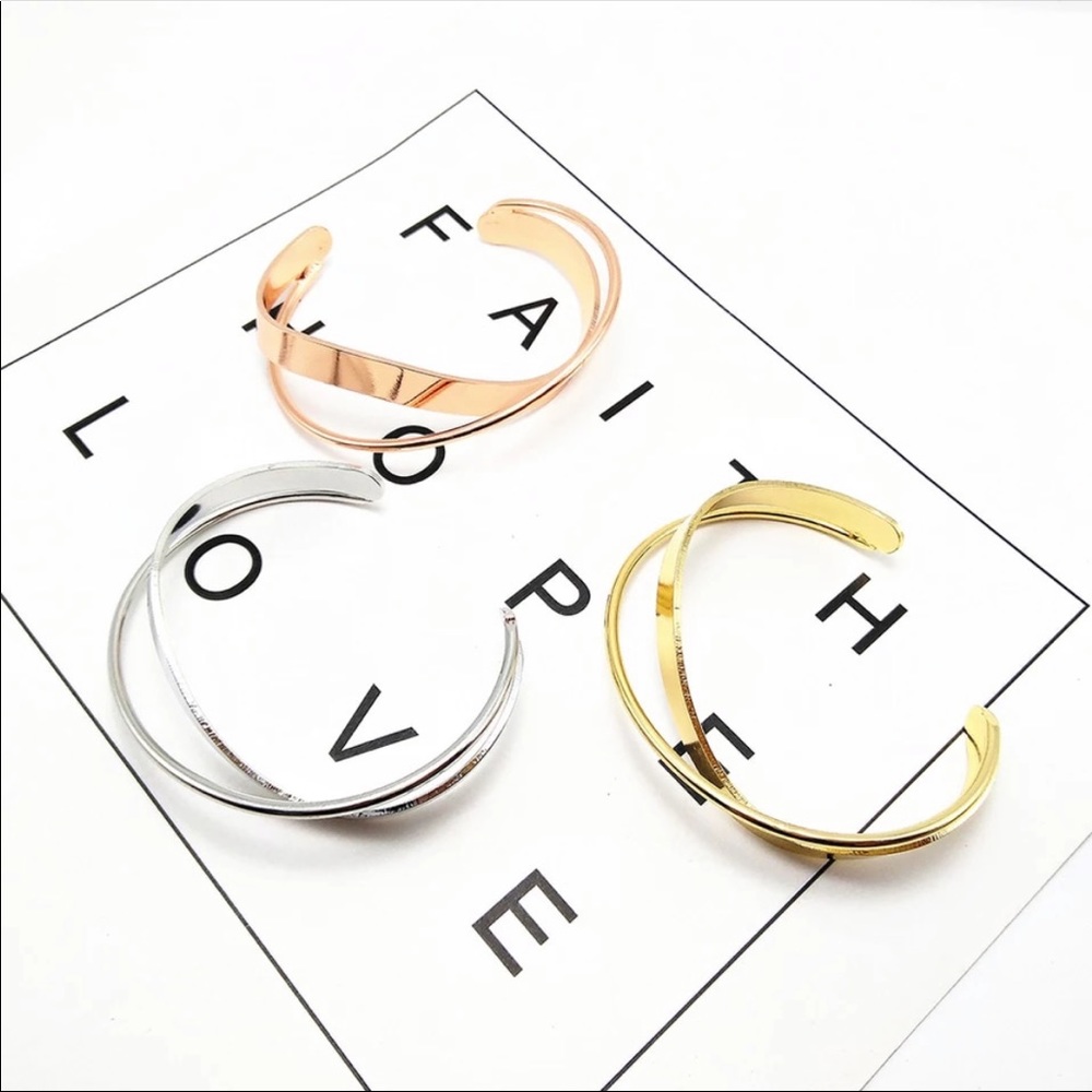 CRISS CROSS  ♡  Bracelet GIFT - Picture 2 of 6